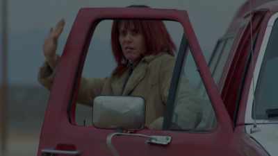 Ah, hold on, hold on.
No, no, no.
Don't get... [chuckles] - Squealer
