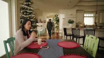 Ah! I can feel her power
posing through her phone. - A Vineyard Christmas