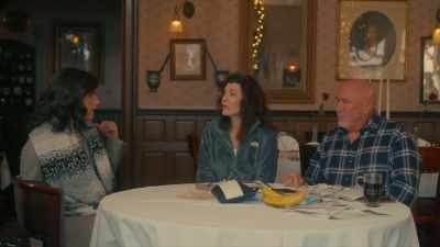 Ah, you know, we haven't
rented that room out yet at all - Christmas at the Holly Hotel