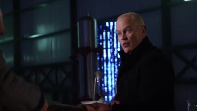 - Ah!
- Let go of the Spear, - DC's Legends of Tomorrow