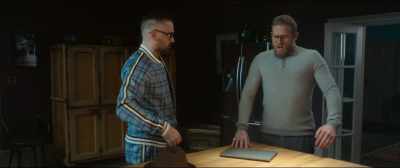 Ah, look,
before you continue, Ray, - The Gentlemen