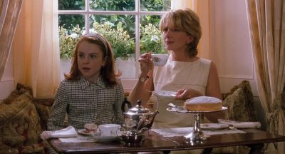Ah Martin l found a stowaway in your suitcase - The Parent Trap