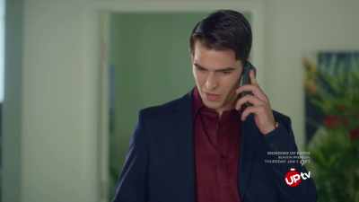 Ah, okay. Mr. Wes Gently.
How are you? - Hometown Holiday