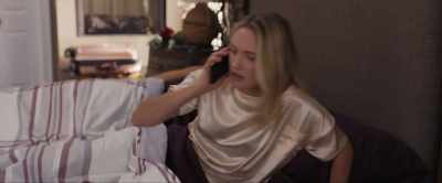 Ah, okay. Okay, calm down.
What's wrong? - Stars Fell Again