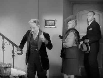 Ah, your roses!
Don't forget your roses. - Monsieur Verdoux