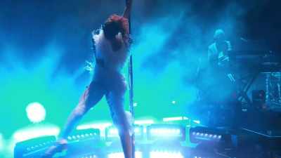 ♪ Ah♪ - Let's Go Crazy: The Grammy Salute to Prince