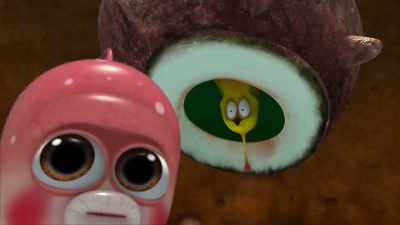 - Ah!
- [shrieks] - Larva Family