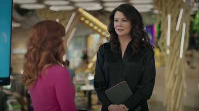 - Ah.
- Since I am technically - Zoey's Extraordinary Playlist