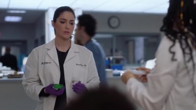 - Ah...specimen cup. - New Amsterdam