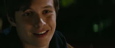 Ah, that's her. - The 5th Wave
