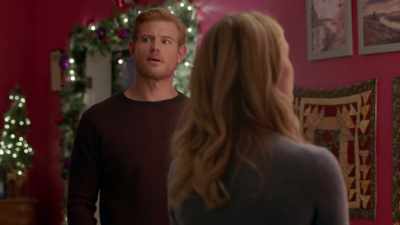 - Ah.
- They leave out a few ornaments - Jingle Bell Princess