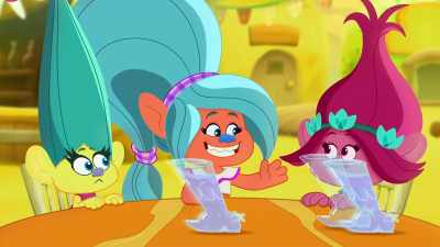 ‐ Ah, well, we'd
love to chat, Holly, - Trolls: TrollsTopia