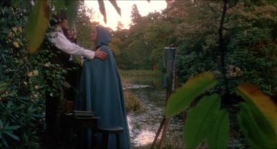 Ah winter's coming in - Cry of the Banshee