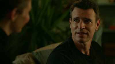 ♪ Ah, yeah ♪ - Whiskey Cavalier