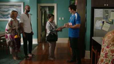 - Ah, and you go for India. - Five Bedrooms