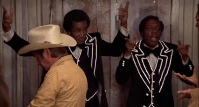 Aha 'spect to see you people on the Soul Train - Car Wash