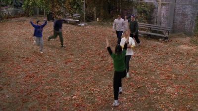 Ahh! I did it! Touchdown! We did it! - Friends