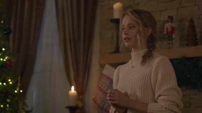 -[Aimée] Oh, no, that's--
-[Juniper] Aimée and it's Dad. - Mistletoe Ranch