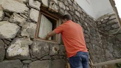 Aimey: When you explore
the outside of this house, - Secret Nazi Ruins