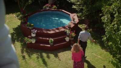 - [Ainsley] Half a decade later, - Five Bedrooms