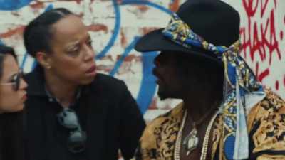 Ain't no way a white kid
hang out with a black man - Domino: Battle of the Bones