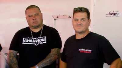 Ain't really a right way to
do anything with that, but, uh, - Street Outlaws No Prep Kings Team Attack