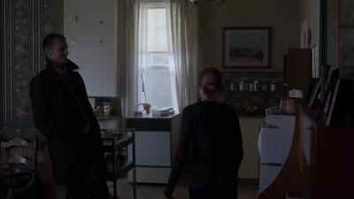 Ain't that sweet.
Linden's datin'. - The Killing