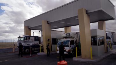 [Air brakes hiss] - Better Call Saul