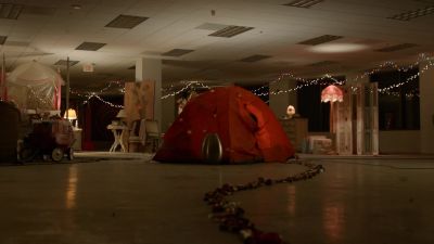 (air horn blows) - The Last Man on Earth