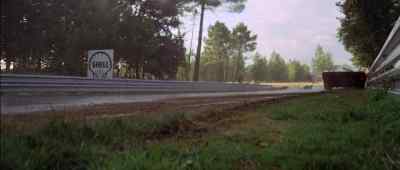 [AIR HORN HONKING] - Le Mans