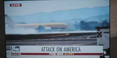 Airplanes losing contact
with air traffic control - Zero Day