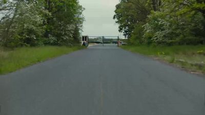 Airstrip's coming up. - FBI: International