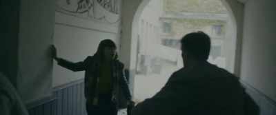 Aksel? What are you doing here?
- I have to talk to you. - Into the Darkness