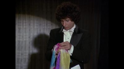 Al:
Here we have...Your basic,
simple little dove..... - The Love Boat