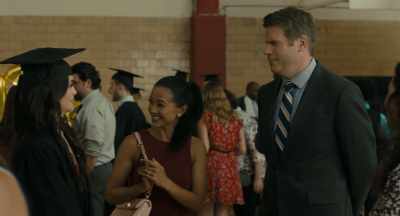 Al, honey, why don't you give
Brookie her graduation present? - Suze
