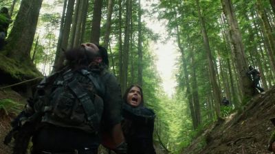 Al laik Okteivia
kom skai kru, - The 100