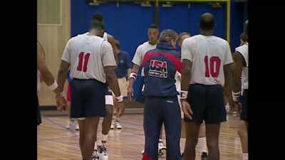 Al voltearme, estaban Magic,
Michael, Larry, Karl, - We Beat the Dream Team