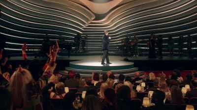 [ALAN CACKLES] - An Audience with Adele