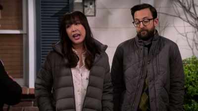 Alan has his issues,
but Kayla can be a bit of a-- - Merry Happy Whatever