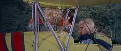 Alan, obstruction ahead. - Thunderbird 6