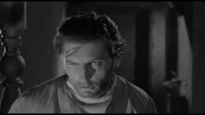 Alan! - The Crawling Eye