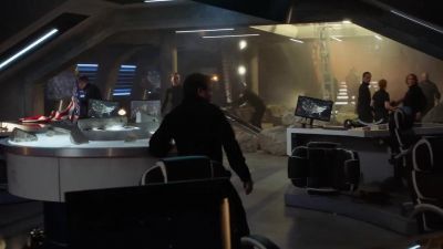 - (ALARM BEEPING)
- SAWYER: What is that, the cannon? - Supergirl