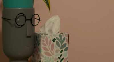 Alarm clock beeping - Smile or Hug