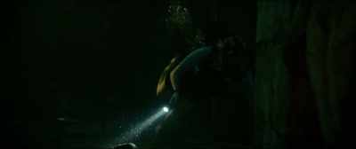 [alarm getting louder] - 47 Meters Down: Uncaged