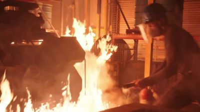 -[alarm ringing]-[indistinct radio transmission] - NCIS: New Orleans
