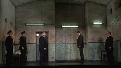 'Albert bloody Pierrepoint' - National Theatre Live: Hangmen