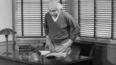 - Albert einstein came
to princeton in '33. - The Man Who Stole Einstein's Brain