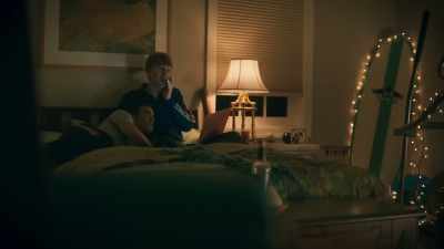 Alex, I need you... - Everything's Gonna Be Okay