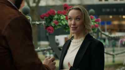 Alexander, we've known each
other for two weeks, - The Perfect Setting