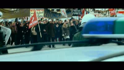 Alexanderplatz station, 25 seconds. - The Bourne Supremacy